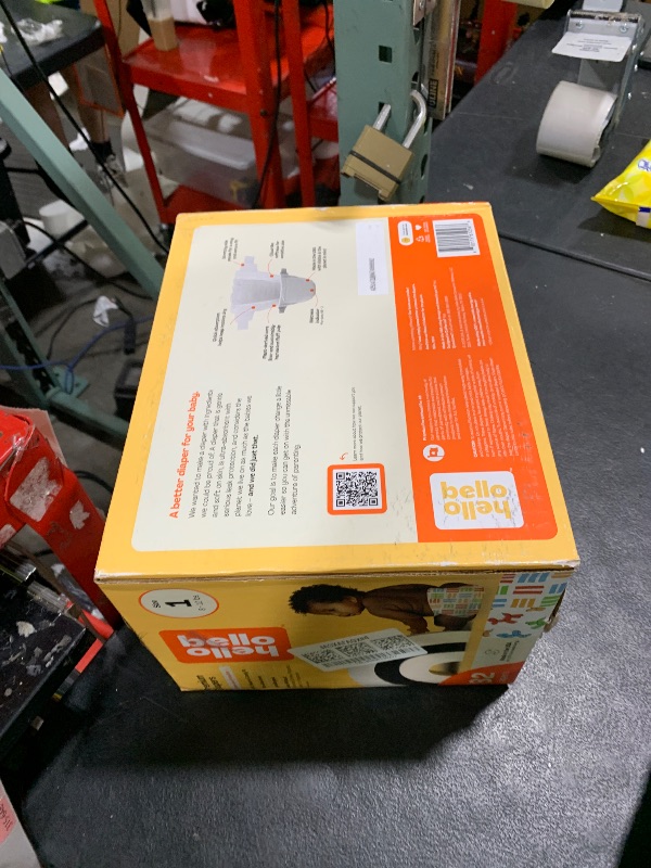 Photo 1 of Hello Bello Premium Diapers Size 1, Balloon Buddies & Crosshatch Cuties Designs, 82ct Club Box