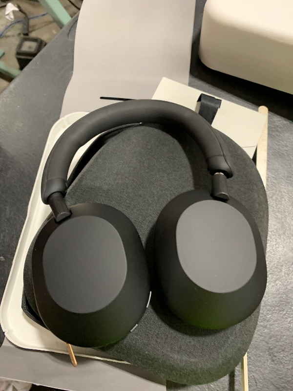 Photo 1 of Sony WH-1000XM5 Premium Noise Canceling Headphones