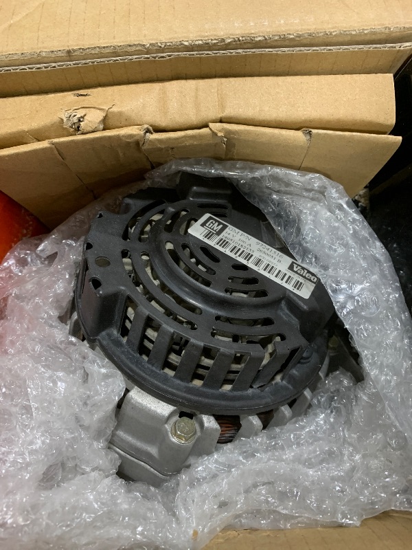 Photo 1 of A-Premium Alternator Compatible with Chevrolet Colorado 2004-2006 & GMC Canyon 2004-2006 & Isuzu i280 2006, i350 2006, 2.8L 3.5L, 12V 100A CW 6-Groove Pulley, Replace# 15831639, 2650349