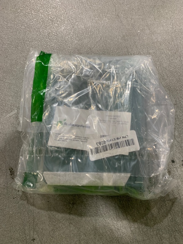 Photo 1 of Restaurantware Bag Tek 4.3 x 1.6 x 6.3 Inch Paper Bags For Snacks 100 Durable French Fry Bags - Disposable Greaseproof Paper Forest Green Snack Bags For Popcorn Cookies Or Fries