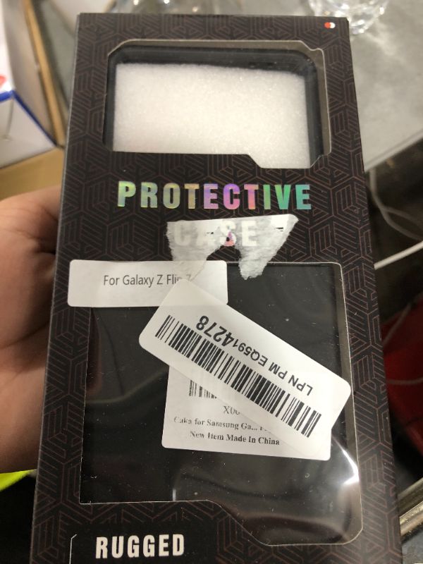 Photo 1 of Caka for Samsung Galaxy Z Flip 7 Case [Wireless Charging Compatible][Hinge Protection] [Screen Protector] Women Men Shockproof Protection Phone Cover for Z Flip 7 2025 - Black