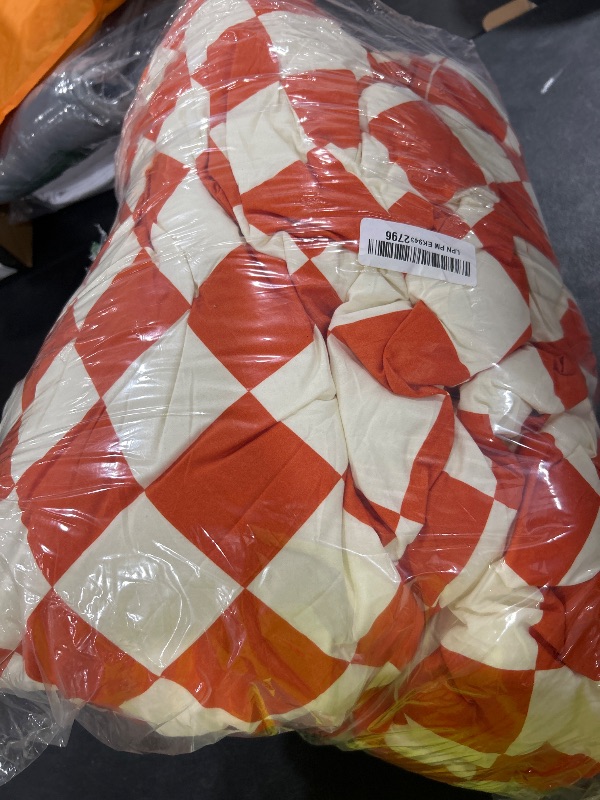 Photo 1 of CLOTHKNOW Rust Beige Plaid Full Size Comforter Sets 3Pcs Grid Bedding Comforter Sets Terracotta Checker Comforter with 2 x Pillow Cases