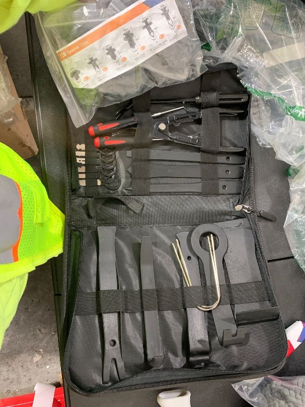 Photo 1 of  Automotive Fastener romover and refastener