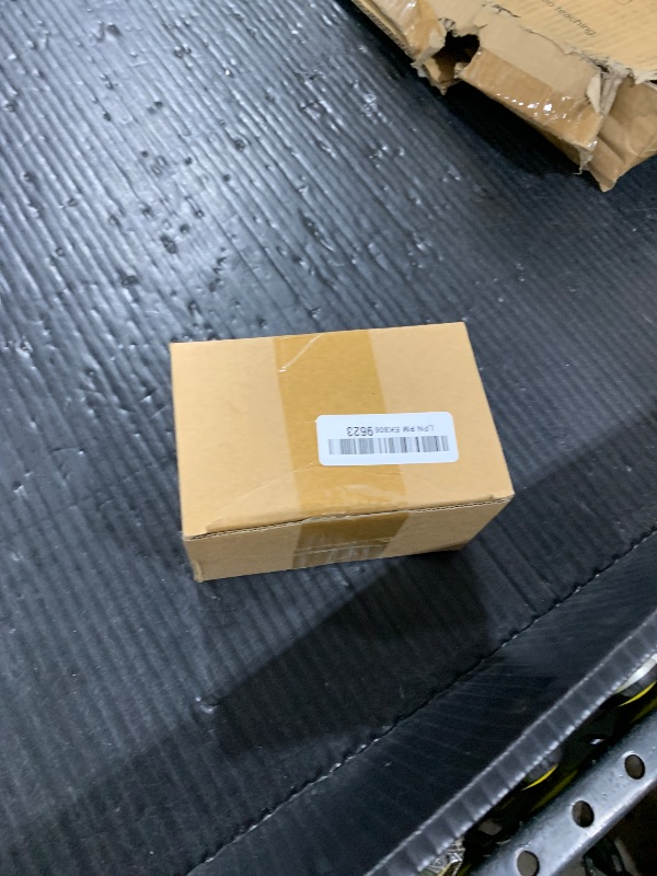 Photo 1 of Carbhub 640052 Carburetor for Tecumseh HMSK80 HMSK90 HMSK100 LH318SA LH358SA Snow Blower Thrower 8HP 9HP 10HP Engine Tecumseh 640054 640349 Carburetor with Primer Bulb - 640052 Carburetor
