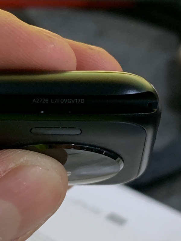Photo 1 of Apple Watch SE (2nd Gen) [GPS + Cellular 40mm] Smartwatch with Midnight Aluminum Case with Midnight Sport Band S/M. Fitness and Sleep Trackers, Crash Detection, Heart Rate Monitor, Retina Display