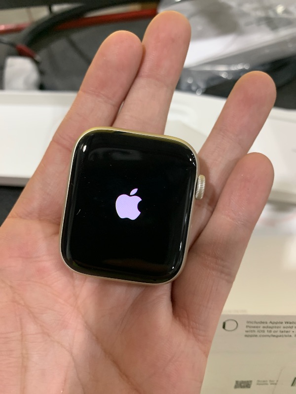 Photo 1 of Apple Watch SE (2nd Gen) [GPS 44mm] Smartwatch with Starlight Aluminum Case with Starlight Sport Band M/L. Fitness and Sleep Trackers, Crash Detection, Heart Rate Monitor, Retina Display