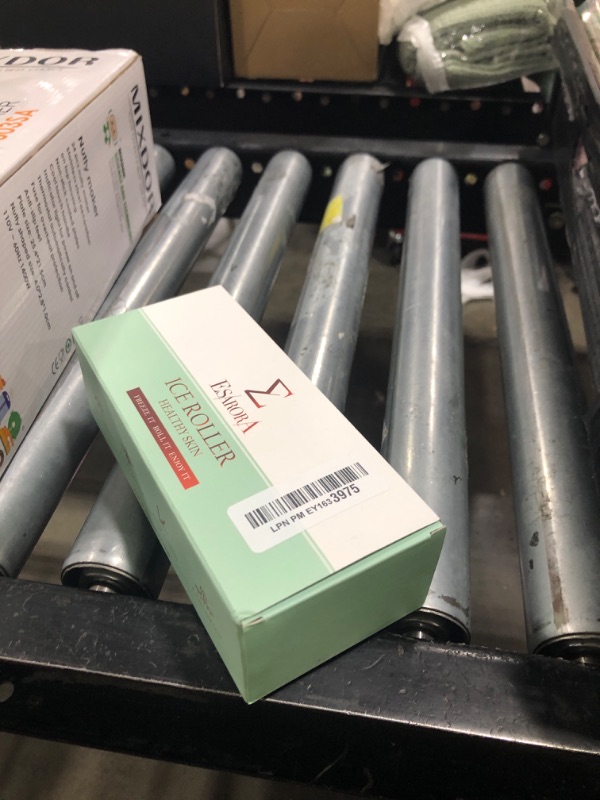 Photo 1 of stock photo for reference - ESARORA Ice Roller