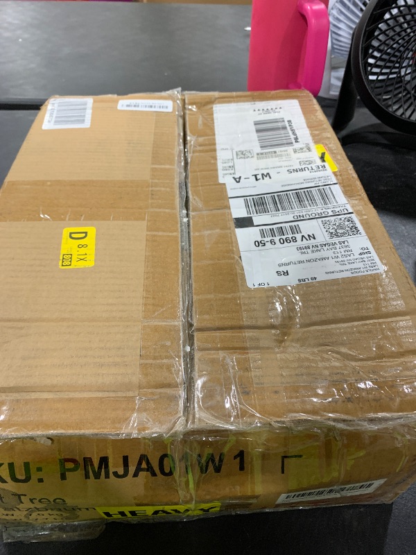 Photo 1 of ITEM IS MISSING PARTS, UNSURE WHAT PARTS ARE MISSING --------------------------------------FourFurPets 26.7in Large Cat Tree Tower Condo, Cat Scratch Posts for Indoor Cats, Big Plate, Three 23.6in Full Sisal Scratching Posts, White