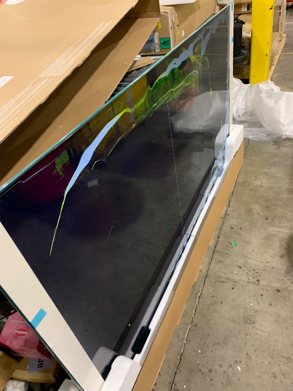 Photo 1 of LG 86-Inch Class UHD AI 4K UA77 Series Smart TV w/AI Sound, HDR10, 4K Super Upscaling, Filmmaker Mode, Wow Orchestra, Compatible with Alexa (86UA7700PUA, 2025)SALVAGE, FOR PARTS ONLY