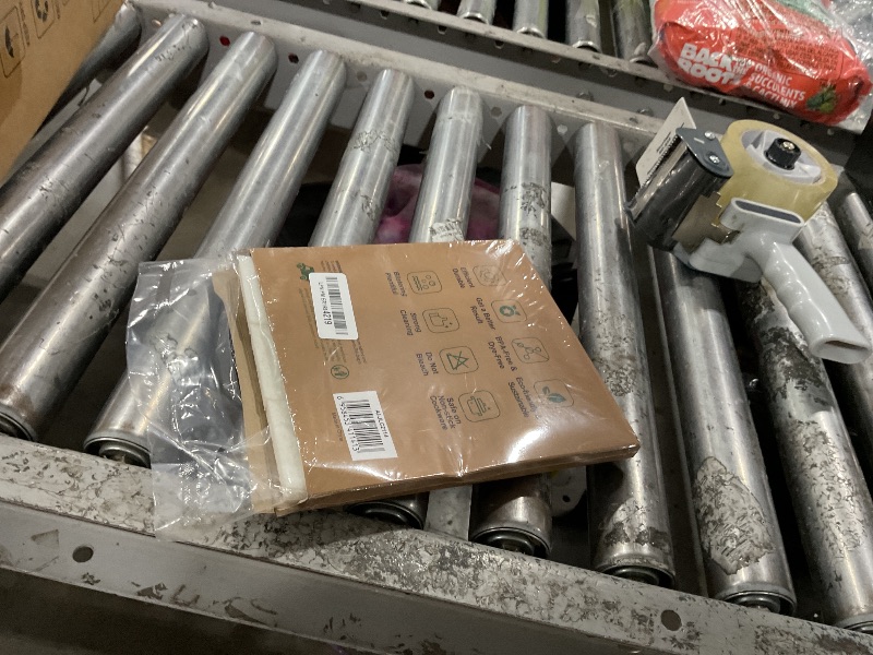 Photo 1 of AIDEA Non-Scratch Scrub Sponge-6Count, Sponges Kitchen, Natural Sponge for Non-Stick Cookware, Cellulose Sponges for Dishes, Cleaning Power for Kitchen, Bathroom, Household