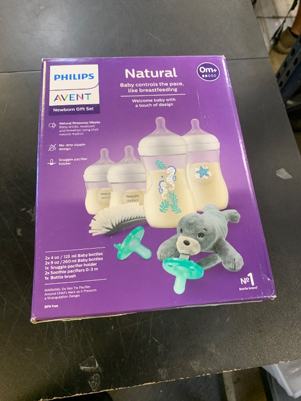 Photo 1 of Philips Avent Natural Baby Gift Set, Bottles with Natural Response Nipples, 2X 4oz (Slow Flow, Flow 2) & 2X 9oz (Medium Flow, Flow 3), with Seahorse & Starfish Design, 2X Soothie Pacifiers, SCD838/06