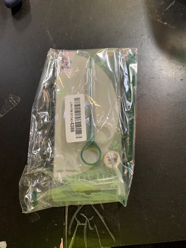 Photo 1 of QIYADIN Cat Pill Shooter Pet Piller Gun Dog Pill Shooter Cat Tablet Soft Tip Syringe Pet Medical Feeding Dispenser Tool for Small Animal