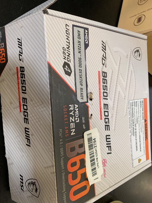 Photo 1 of MSI MPG B650I Edge WiFi Gaming Motherboard (AMD Ryzen 9000/8000/7000 Series Processors, AM5, DDR5, PCIe 4.0, M.2, SATA 6Gb/s, USB 3.2 Gen 2, HDMI, Wi-Fi 6E, Bluetooth 5.3, 2.5Gbps LAN, Mini-ITX)