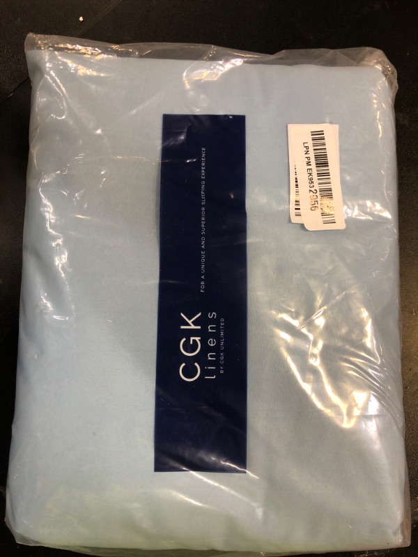 Photo 1 of Duvet Cover Twin/Twin XL Size Set - Extra Soft Twin/Twin XL Size Duvet Cover 68 x 90 with 1 Pillow Shams - Hotel Luxury and Fade Free with Zipper Closures & Ties - Breathable Bedding Set (Light Blue)