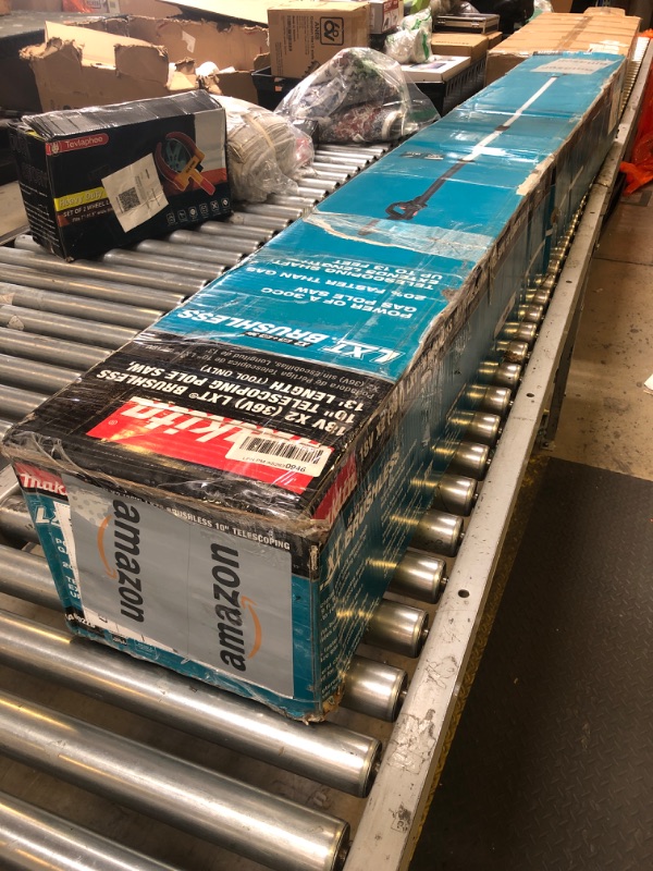 Photo 1 of Makita XAU02ZB 36V (18V X2) LXT® Brushless 10" Telescoping Pole Saw, 13' Length, Tool Only