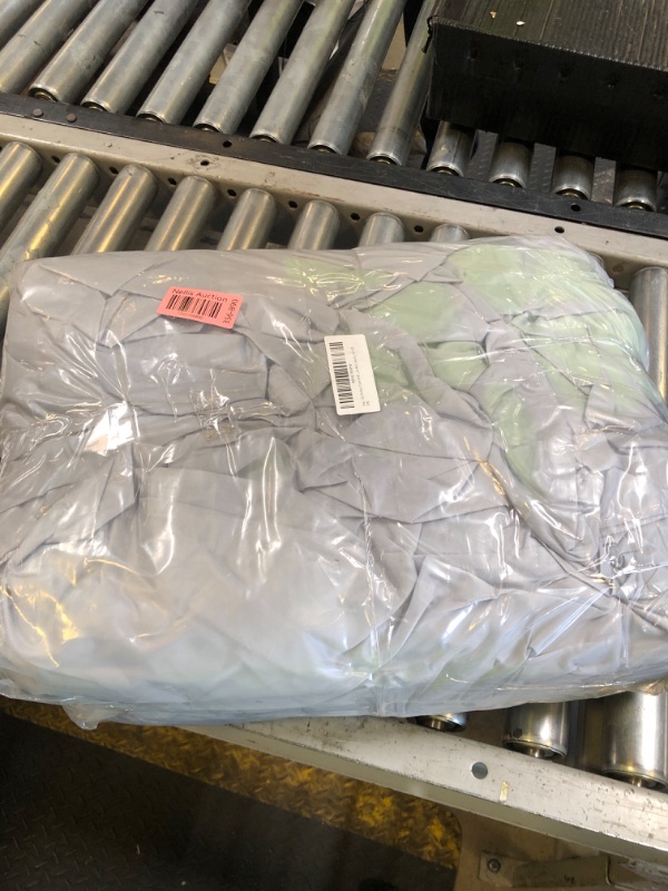 Photo 1 of Boat Cover Fit Bayliner DX Series (DX2000/2050) & Bayliner VR5/VR5OB, 1200D Marine Grade Polyester with PU Coating, 20-22ft Waterproof Boat Cover & UV Resistant, [Motor Cover Included]