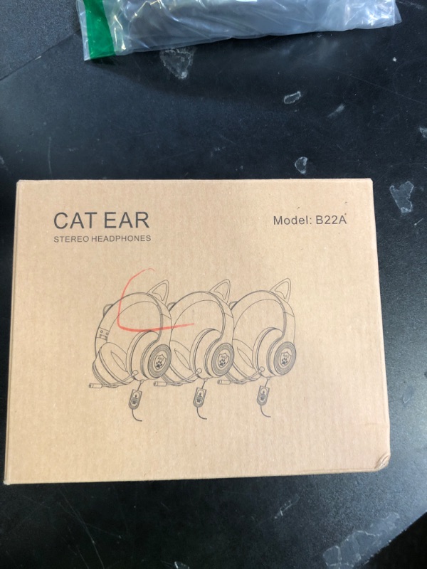 Photo 1 of Cat Ear Gaming Headphones Wired AUX 3.5mm with LED Light, VIGROS Flashing Stereo Game Headphones Surround Sound Over-Ear Headsets with Microphone Fit Kids & Adult for PC, PS4, Switch, Mobile, Laptop