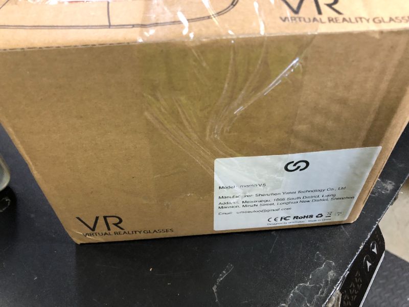 Photo 1 of VR Headset for Phone, Compatible with iPhone Samsung and Android 3D Virtual Reality for Kids and Adults VR Goggles for Smartphone /4.5-6.3in Eyes Protected Anti-Blue HD Lenses