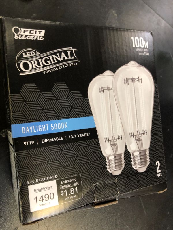 Photo 1 of Feit Electric ST19 Vintage Edison LED Light Bulb, 100W Equivalent, Dimmable, 5000K Daylight, 1490 Lumens, E26 Base, Retro Filament Light Bulbs, 15,000-Hour Lifetime, ST19100CL/950CA/2, 2 Pack