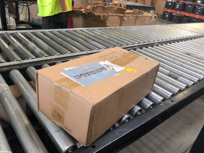 Photo 1 of [2G+64G] Android 13 Car Radio for Jeep Grand Cherokee 2004 2005 2006 2007, 10 inch Touch Screen Car Play Stereo, Carplay/Android Auto/Bluetooth/SWC + AHD Backup Camera