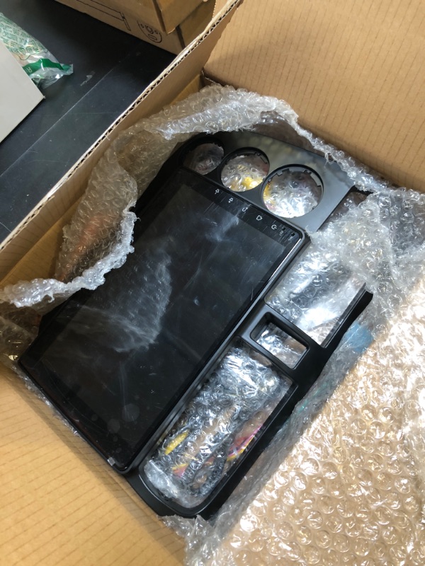 Photo 1 of 8 Core 4G 64G for Honda Civic 2001-2005 Car Stereo Radio with Wireless CarPlay/Android Auto/MirrorLink/9 inch 1280 * 720P IPS Touchscreen/BT 5.0/GPS/FM/RDS/WiFi/DSP/36EQ/AHD Backup Camera