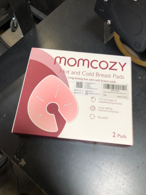 Photo 1 of Momcozy Larger Breast Therapy Packs, Hot and Cold Breast Pads with 2 Soft Covers, Breastfeeding Essentials?2 Pack?Pink