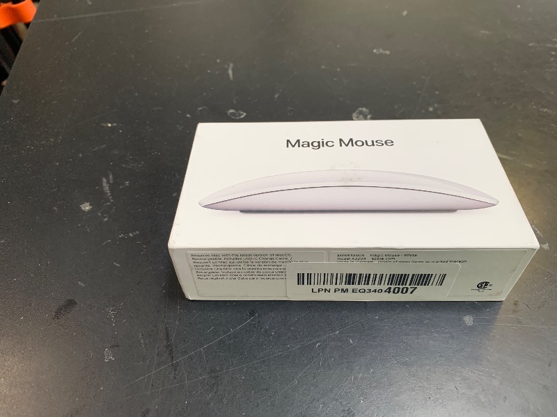 Photo 1 of Apple Magic Mouse - White Multi-Touch Surface ???????
