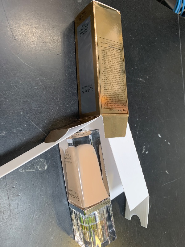Photo 1 of Estée Lauder Re-Nutriv Ultra Radiance Liquid Foundation SPF 20 | Luxurious, Hydrating, Long-Wearing, 1 Fl Oz, 2N1 Desert Beige