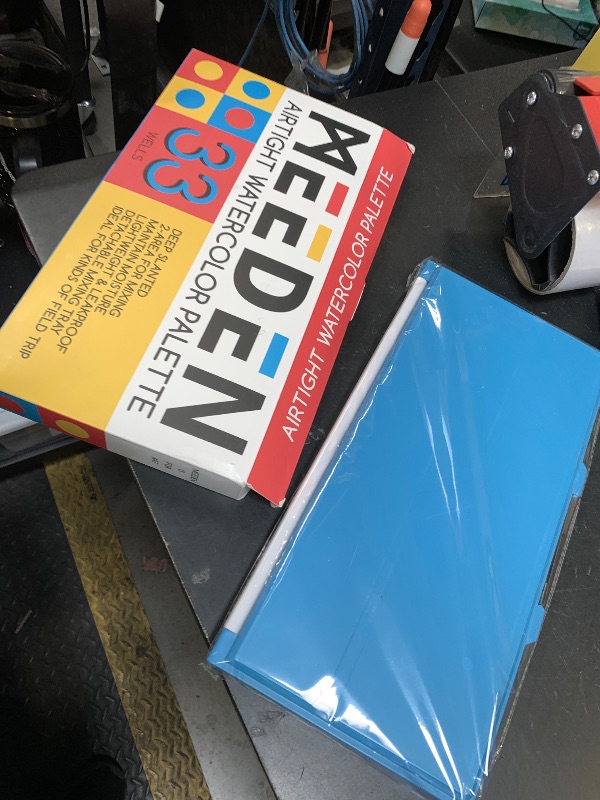 Photo 1 of MEEDEN Watercolor Palette with Lid: 33 Wells Airtight Folding Paint Palette with Large Mixing Tray - Empty Acrylic Painting Art Pallet 12.5''x 6.5'' Blue