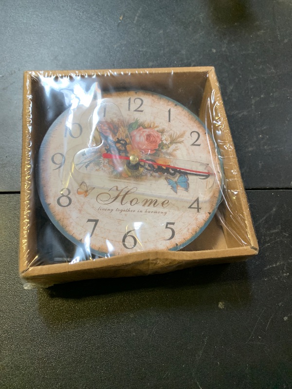 Photo 1 of Living Room Covered by Paper Home Decoration Desk Clock Clock Wall Clock Wooden MDF(E)
