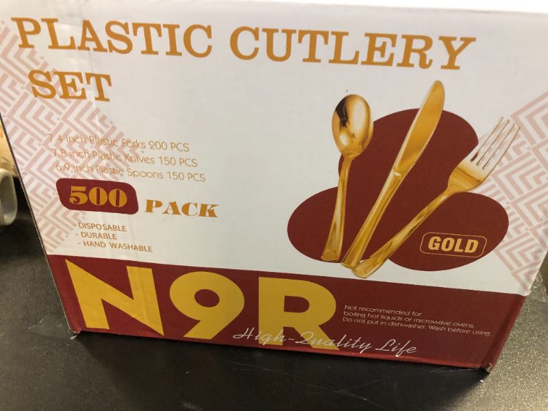 Photo 1 of N9R 500PCS Gold Plastic Silverware - Gold Plastic Cutlery Set Disposable Flatware Dinnerware -200 Forks, 150 Spoons, 150 Knives for Party, Birthday, Wedding Utensils