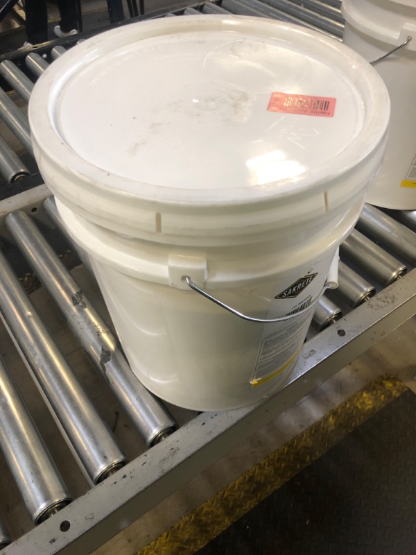 Photo 1 of Sakrete Ash Tray Sand (Off White) - 50 lb.