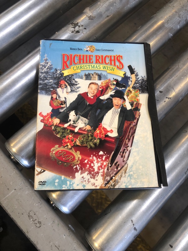 Photo 1 of Richie Rich's Christmas Wish
