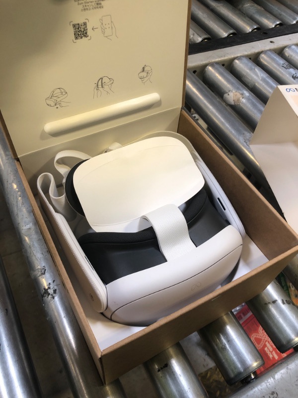 Photo 1 of Meta Quest 3 512GB— Breakthrough Mixed Reality — Powerful Performance (Renewed Premium)