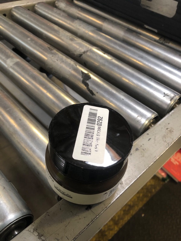 Photo 1 of L'Oréal Professionnel Paris Absolut Repair Molecular Hair Mask - Repairs Damage & Restores Strength For Extremely Dry Damaged Hair, Extra Detangling & Hydration, Peptides Bonder
