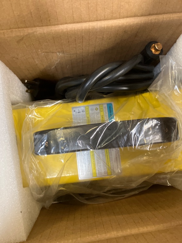 Photo 1 of Welding Machine, 110V Plug, 200Amp Power,Beginner Welder With Display LCD Use Welding Rod Equipment Tools Accessorie
