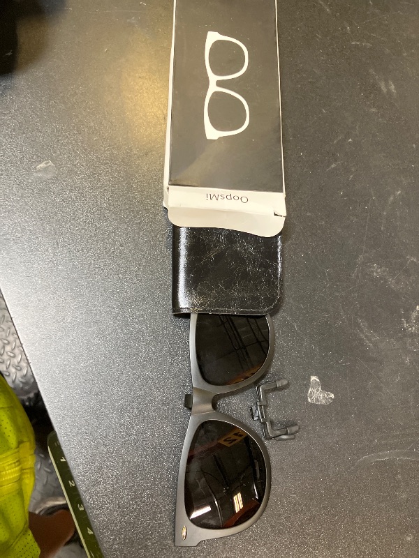 Photo 1 of OopsMi Clip-on Sunglasses Polarized Unisex Anti-Glare Driving Glasses With Flip Up for Prescription Glasses (Black Lens)