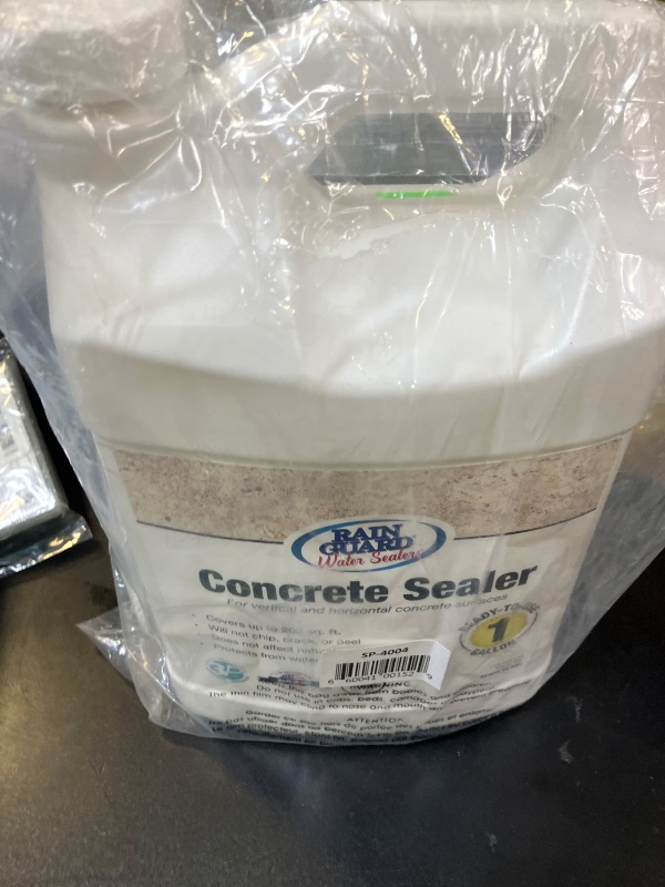 Photo 1 of Rainguard Water Sealers Concrete Sealer, Penetrating Protection Against Water and Salt Damage, for All Concrete Surfaces, Silane/Siloxane Waterproofer, Natural Finish, Ready to Use, 1 Gallon