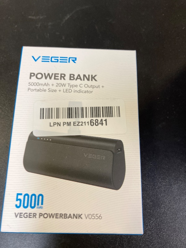 Photo 1 of VEGER Portable Charger, USB C Power Bank, 5000mAh Mini Battery Pack Fast Charging 20W Small Charging Bank for iPhone 16/16 Pro/16 Pro Max/15, Samsung Galaxy S25, S24, S23, Note 20, Pixel, Moto, LG
