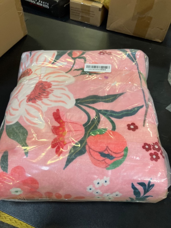 Photo 1 of Terrug Floral Washable Area Rug for Bedroom, 4x6 Pink Rug Boho Ultra-Thin Rugs for Entryway, Soft Non Slip Carpet Vintage Rug for Living Room, Entry, Kitchen, College Dorm, Dining Room, Nursery