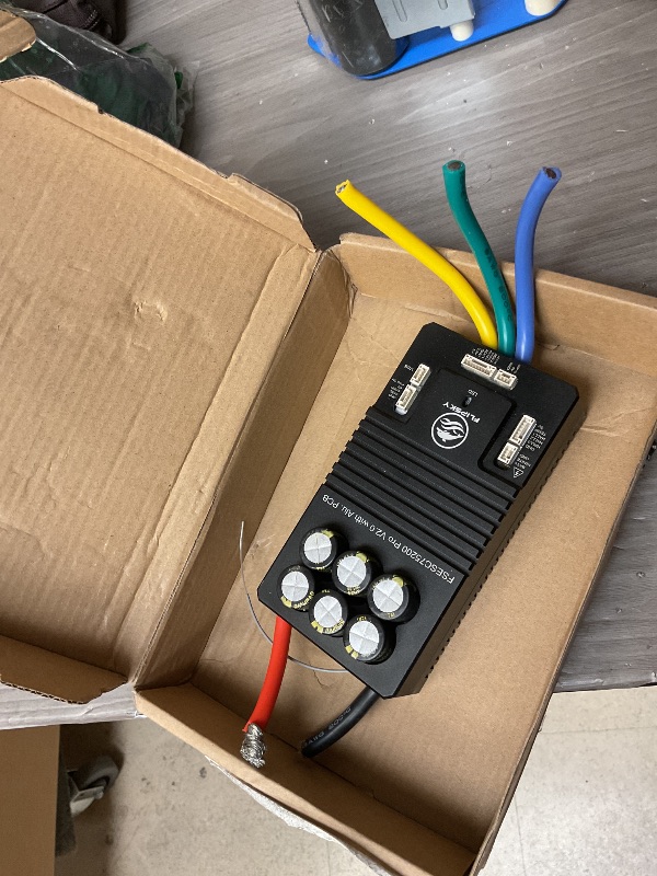 Photo 1 of FLIPSKY 75200 Pro V2.0 with Aluminum PCB with Power Button Based on VESC for Electric Skateboard/Scooter/Ebike Speed Controller