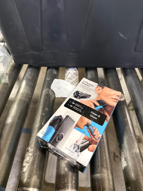 Photo 1 of Braun Electric Razor for Men, Series 3 310s Electric Foil Shaver, Rechargeable, Wet & Dry