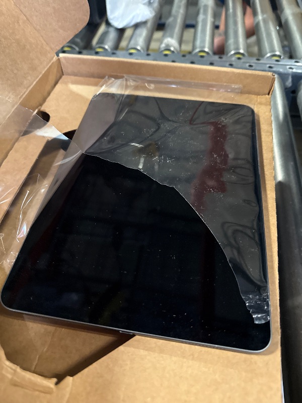 Photo 1 of Apple 2020 iPad Pro 11-inch, Wi-Fi, 256GB - Space Gray (Renewed)