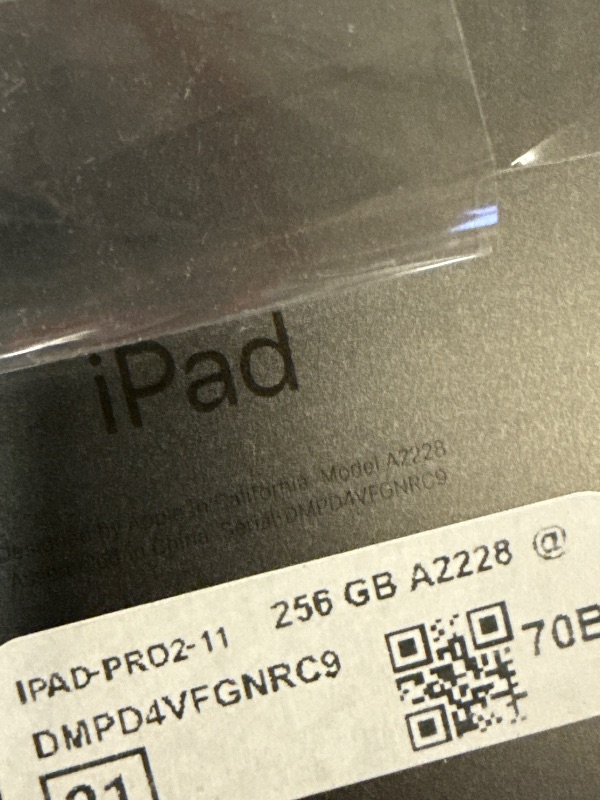 Photo 1 of Apple 2020 iPad Pro 11-inch, Wi-Fi, 256GB - Space Gray (Renewed)