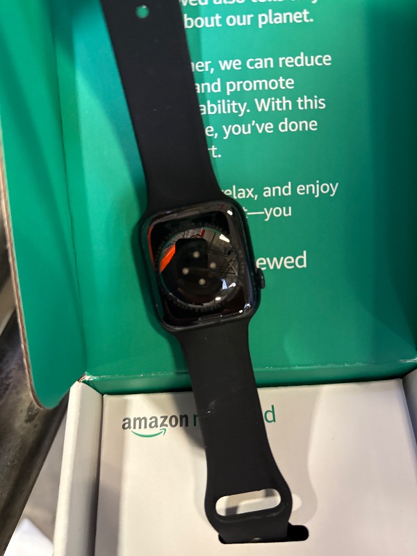 Photo 1 of Apple Watch Series 8 (GPS, 45mm) Midnight Aluminum Case with Midnight Sport Band (Renewed Premium)