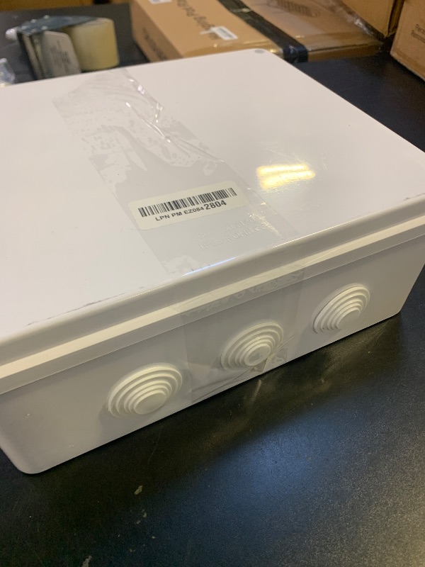 Photo 1 of LeMotech ABS Plastic Dustproof Waterproof IP65 Junction Box Universal Electrical Project Enclosure White 11.8 x 9.8 x 4.7 inch (300 x 250 x 120 mm)