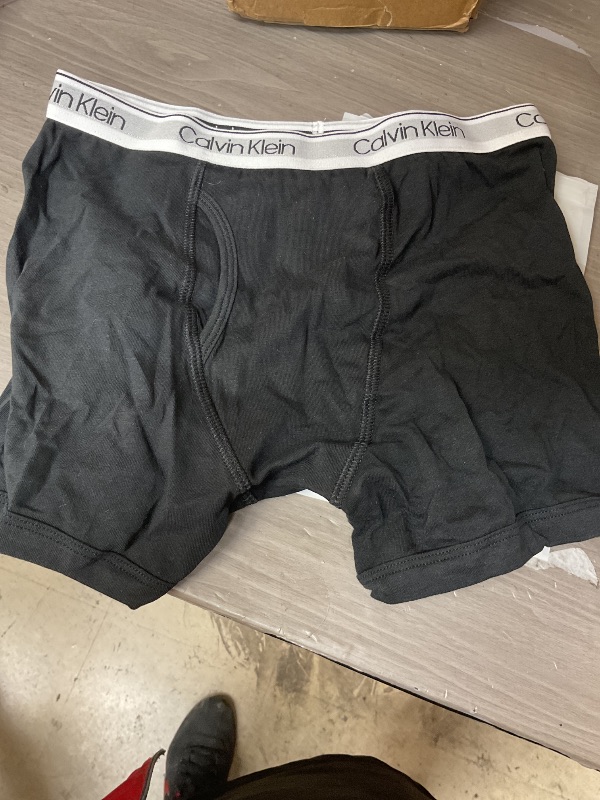 Photo 1 of 1 pair Calvin Klein Men's Cotton Classics Multipack Boxer Briefs size M