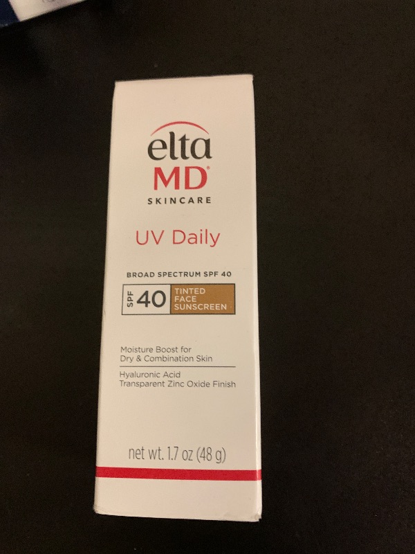 Photo 1 of EltaMD UV Daily Tinted SPF 40 Face Sunscreen Moisturizer with Zinc Oxide, Tinted Daily Face Moisturizer with SPF, Sunscreen for Dry Skin,1.7 oz Pump