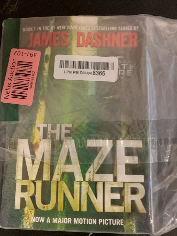 Photo 1 of The Maze Runner (Book 1)