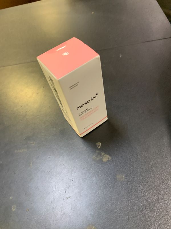 Photo 1 of medicube PDRN Pink Peptide Serum, Pink glow serum, Peptide, Niacinamide, Hydrating & Moisturizing & Firming, Uneven Skin Tone, Korean Skincare | 1.01 fl.oz. (1.01 fl.oz., Rose PDRN (Vegan)) EXP 9/5/26

